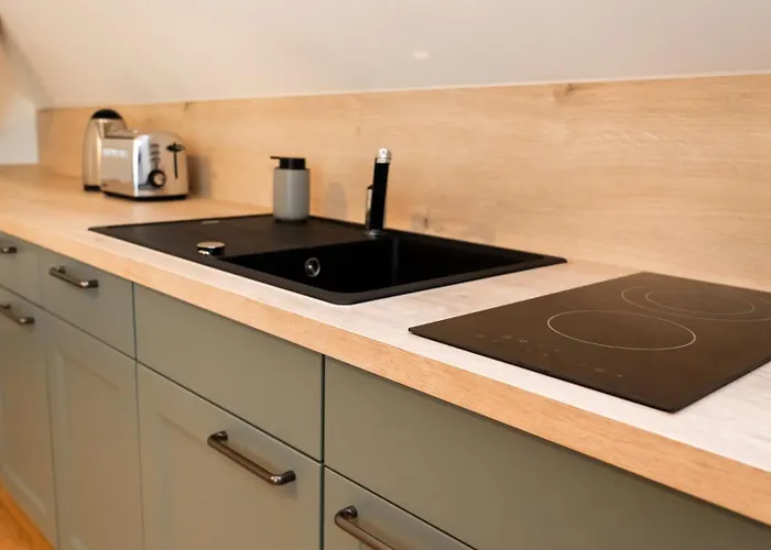 Schloss Sigroen Apartements Hotell *