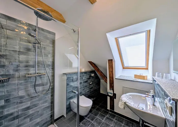 Schloss Sigroen Apartements Hotell *